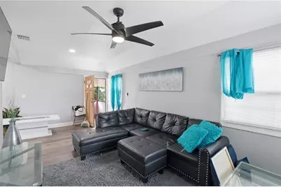 1340 13th Avenue S, Saint Petersburg, FL 33713 - Photo 4