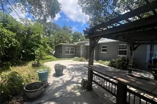 3900 17th St N, Saint Petersburg, FL 33714 - Photo 2
