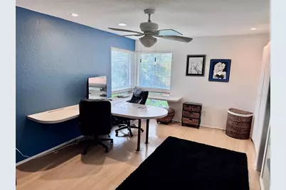 735 79th Circle S, Saint Petersburg, FL 33707 - Photo 24