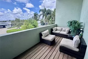 735 79th Cir S, Saint Petersburg, FL 33707 - Photo 36