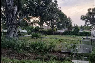 4116 Locust Ave, Sarasota, FL 34234 - Photo 1