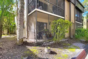 11805 Raintree Lake Ln, Temple Terrace, FL 33617 - Photo 32