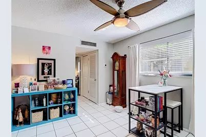 11805 Raintree Lake Ln #B, Temple Terrace, FL 33617 - Photo 12