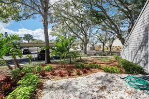 10626 Longwood Dr, Seminole, FL 33777 - Photo 34