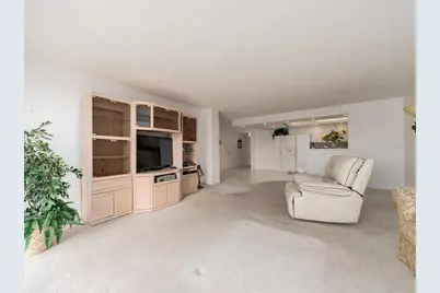 800 S Gulfview Boulevard #305, Clearwater Beach, FL 33767 - Photo 16