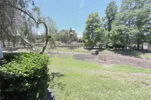 110 Coquina Bay Drive, Saint Petersburg, FL 33705 - Photo 12