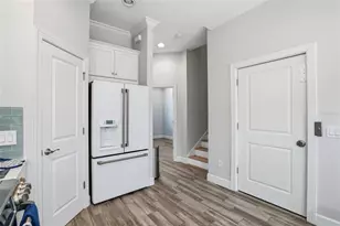 3162 Moorings Dr, Saint Petersburg, FL 33712 - Photo 20