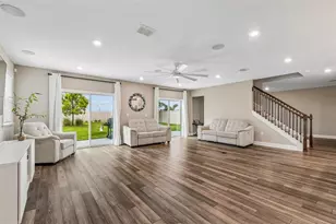 7840 Abby Brooks Cir, Wesley Chapel, FL 33545 - Photo 16