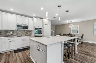 7840 Abby Brooks Cir, Wesley Chapel, FL 33545 - Photo 10