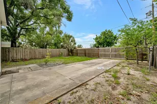 4327 3rd Ave S, Saint Petersburg, FL 33711 - Photo 44