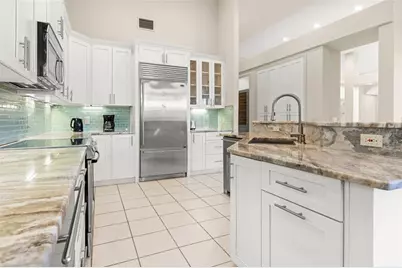 30312 Laurelwood Lane, Wesley Chapel, FL 33543 - Photo 18
