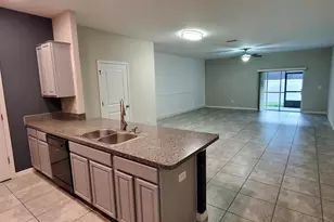 10422 Lake Montauk Dr, Riverview, FL 33578 - Photo 6