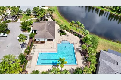 10109 Crested Fringe Drive, Riverview, FL 33578 - Photo 10