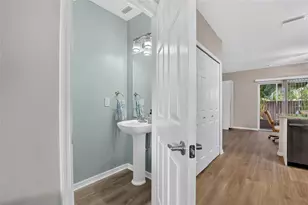 6269 Osprey Lake Cir, Riverview, FL 33578 - Photo 8