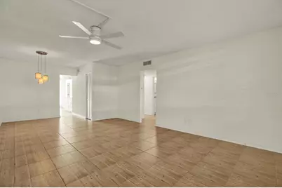 4715 Bay Street NE #126, Saint Petersburg, FL 33703 - Photo 8