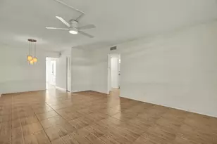 4715 Bay St NE, Saint Petersburg, FL 33703 - Photo 8