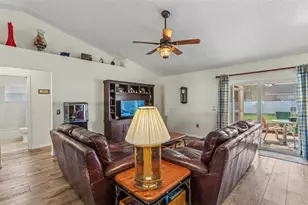 5576 Moon Valley Dr, Lakeland, FL 33812 - Photo 6