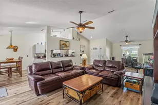 5576 Moon Valley Dr, Lakeland, FL 33812 - Photo 4