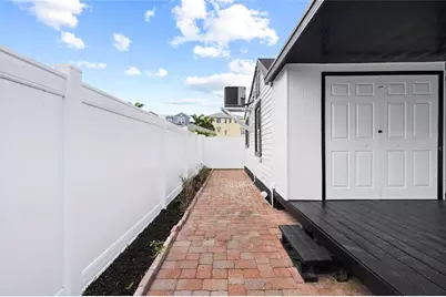 13707 Plymouth Street, Madeira Beach, FL 33708 - Photo 22
