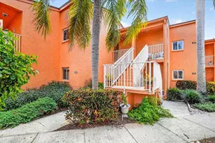 7400 Sunshine Skyway Ln S, Saint Petersburg, FL 33711 - Photo 4