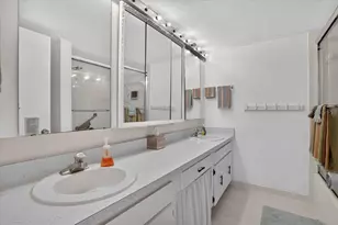 7400 Sunshine Skyway Ln S, Saint Petersburg, FL 33711 - Photo 28