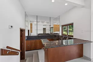 1007 Lakewood Dr, Brandon, FL 33510 - Photo 12