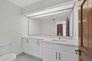 1007 Lakewood Dr, Brandon, FL 33510 - Photo 32