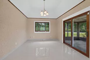1007 Lakewood Dr, Brandon, FL 33510 - Photo 24