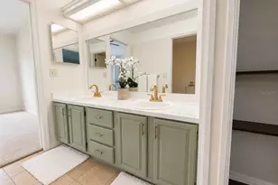 301 S Bungalow Park Ave, Tampa, FL 33609 - Photo 12
