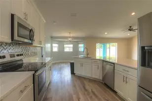 110 Plum Ave, Frostproof, FL 33843 - Photo 8