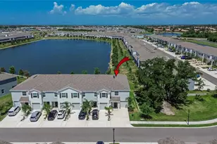 331 Mangrove Shade Cir, Apollo Beach, FL 33572 - Photo 2