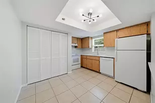 2564 42nd Ave N, Saint Petersburg, FL 33714 - Photo 6
