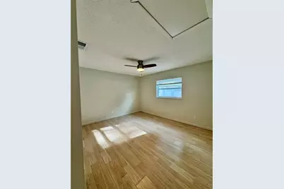 2564 42nd Avenue N, Saint Petersburg, FL 33714 - Photo 8