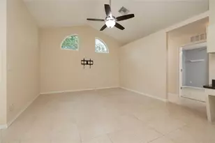 2972 Robinwood Ln, Palm Harbor, FL 34684 - Photo 12