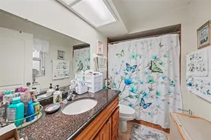 626 Rollingwood Ln, Valrico, FL 33594 - Photo 16