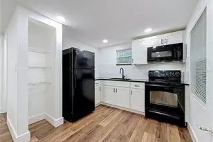 800 15th Ave S, Saint Petersburg, FL 33701 - Photo 4