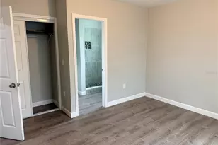 1002 E Bougainvillea Ave, Tampa, FL 33612 - Photo 26