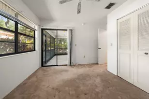 2926 Star Apple Ct, Palm Harbor, FL 34684 - Photo 16
