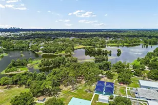 402 Dunedin Ave, Temple Terrace, FL 33617 - Photo 32