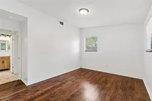 402 Dunedin Ave, Temple Terrace, FL 33617 - Photo 16
