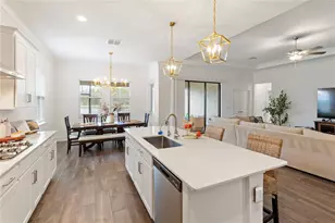 8692 Little Bluestem Dr, Land O Lakes, FL 34637 - Photo 12