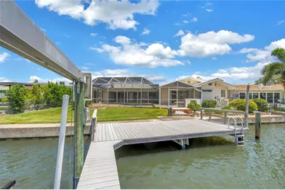 2067 Massachusetts Avenue NE, Saint Petersburg, FL 33703 - Photo 46