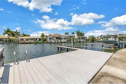2067 Massachusetts Avenue NE, Saint Petersburg, FL 33703 - Photo 42