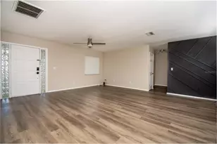 1531 Valencia St, Clearwater, FL 33756 - Photo 8