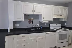 6400 46th Ave N, Kenneth City, FL 33709 - Photo 6