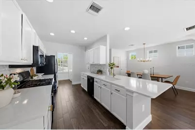 9530 W Park Village Drive, Tampa, FL 33626 - Photo 6