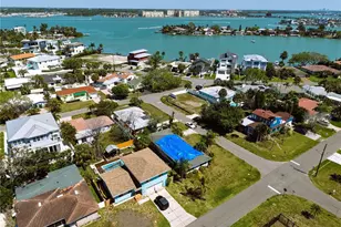 102 158th Ave, Redington Beach, FL 33708 - Photo 20