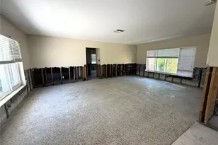 102 158th Ave, Redington Beach, FL 33708 - Photo 6