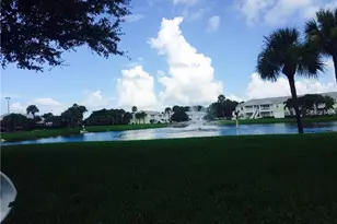 4714 Cobia Dr SE, Saint Petersburg, FL 33705 - Photo 14