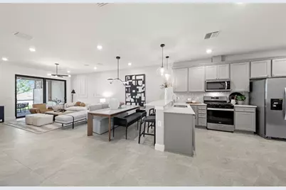 18718 Indian Rock Place, Lakewood Ranch, FL 34211 - Photo 2